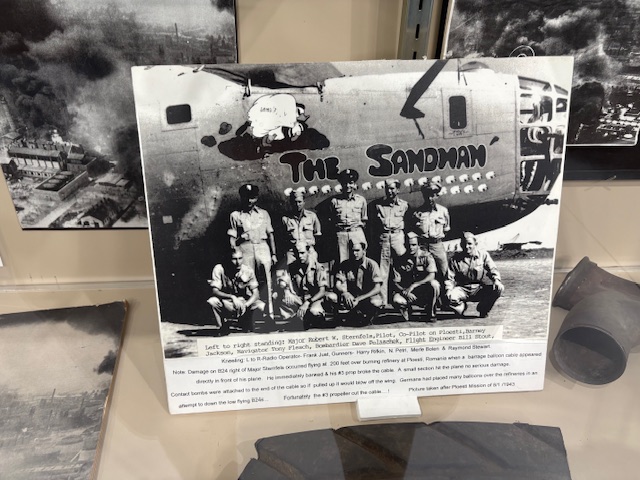 Echipajul bombardierului B-24 The Sandman